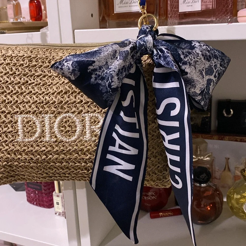 Dior Raffia Pouch - Picture 7 of 13